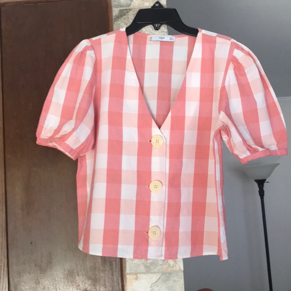Short sleeve blouse